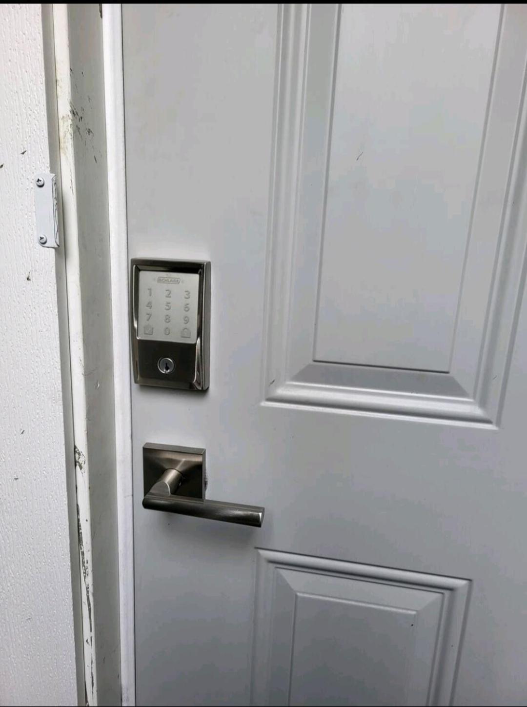 One Bedroom Basement With Separate Entrance Near Airport Apartment Calgary