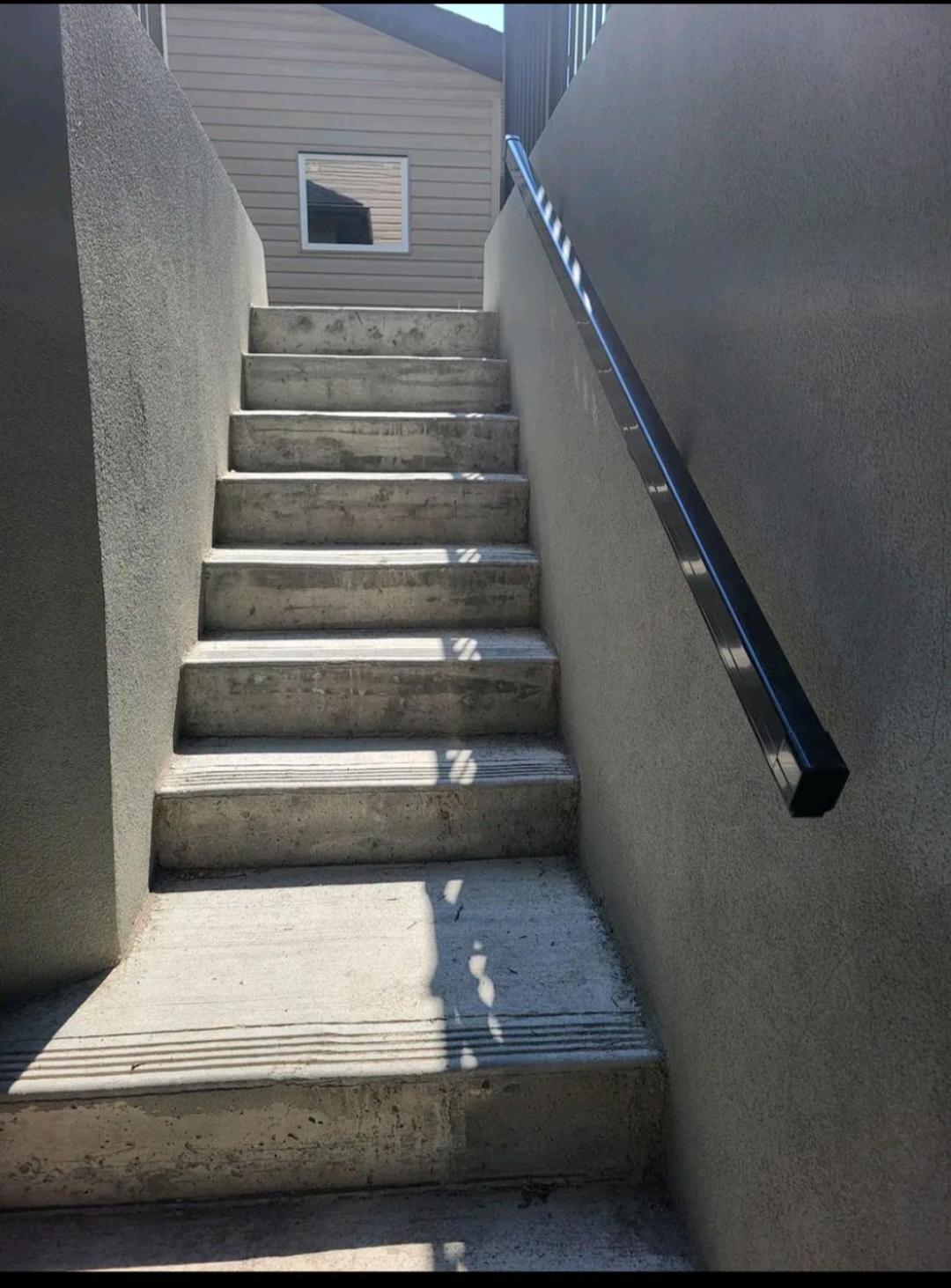 One Bedroom Basement With Separate Entrance Near Airport *