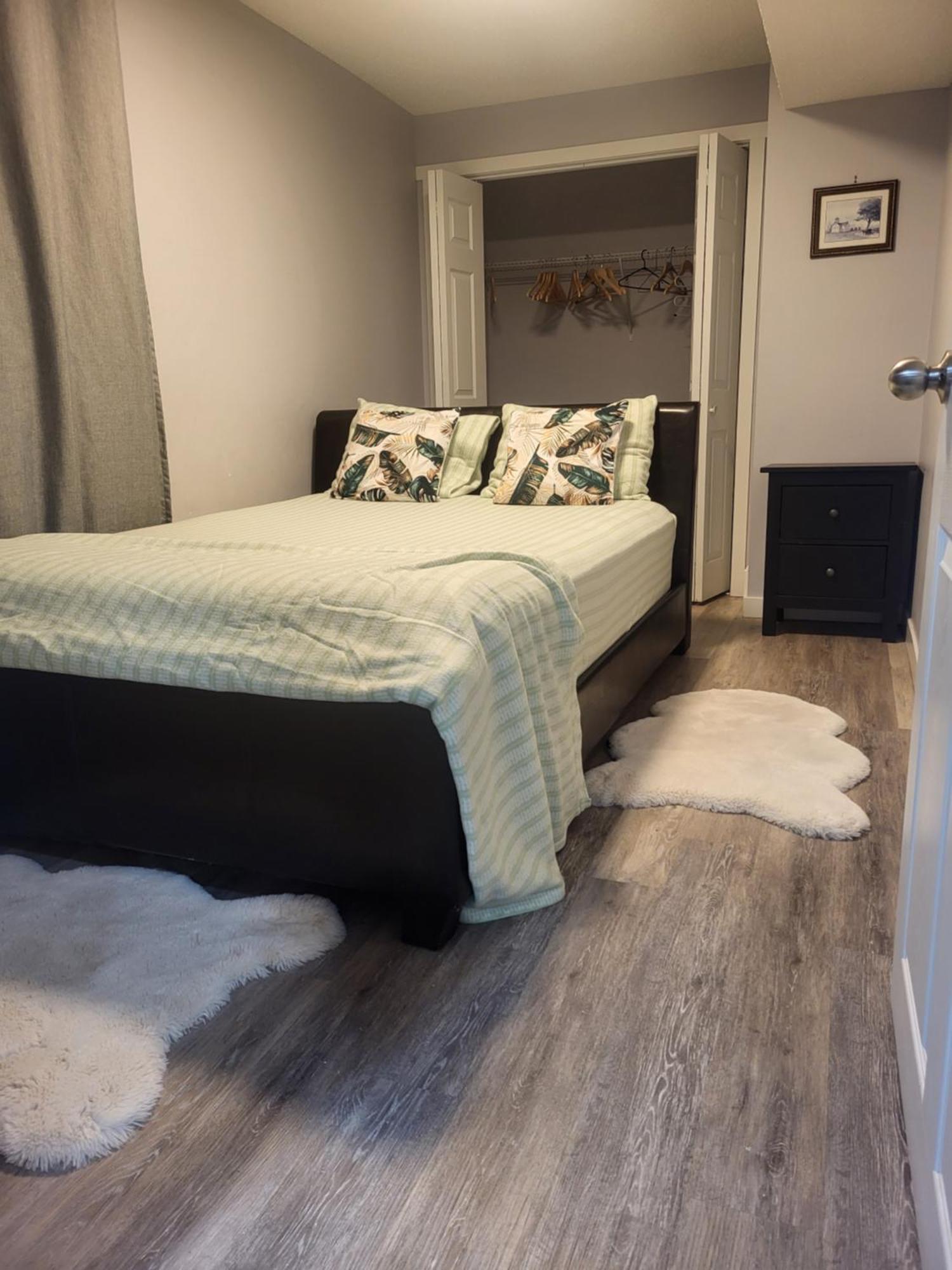 One Bedroom Basement With Separate Entrance Near Airport Calgary